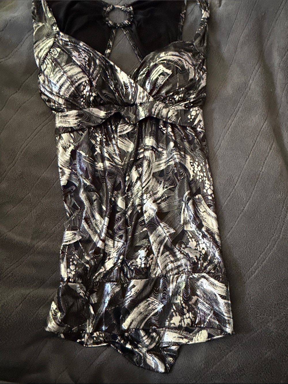 Topia Black & Silver Abstract Ring-Accent Tank